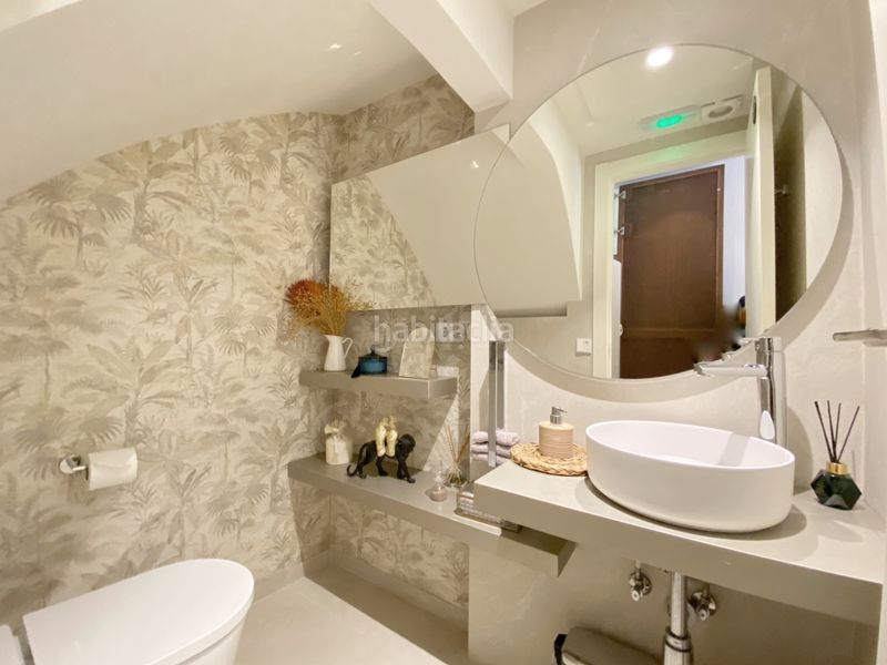 Foto 85900748-49b9-44e4-83f1-8633aa552004. Casa aparellada a Casco Antiguo Marbella