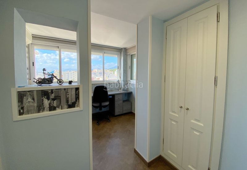 Foto 55d8b14f-d9c9-471e-938c-01088198787e. Àtic amb xemeneia a Playa Bajadilla - Puertos Marbella