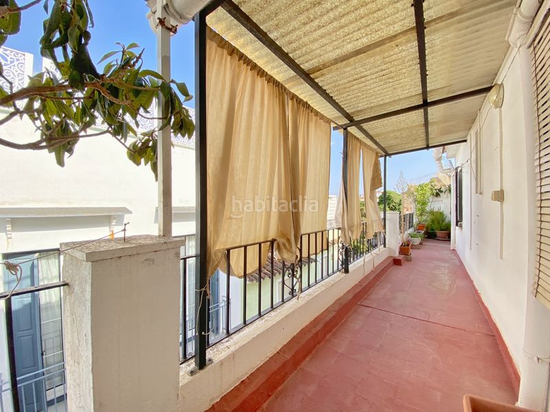 Foto b62f4fc5-1539-4907-bd64-a9f2c98e96eb. Casa aparellada amb xemeneia a Casco Antiguo Marbella