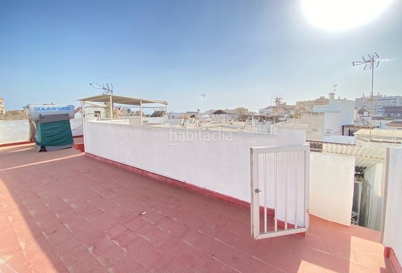 Foto d99e911f-8716-4d38-8a80-81b7ceccef13. Casa aparellada amb xemeneia a Casco Antiguo Marbella