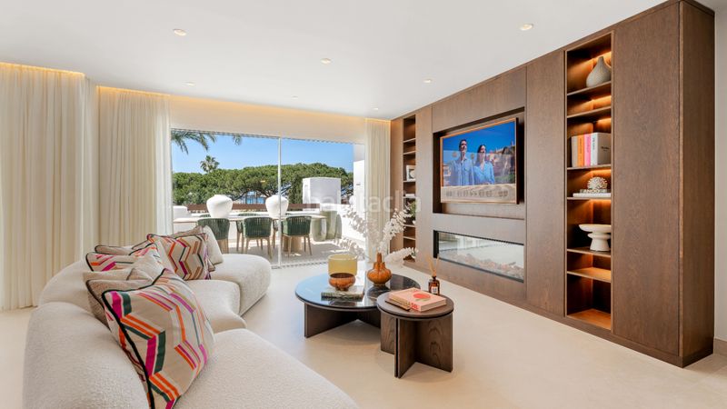 Foto 3e936ce2-9b3c-487c-8c35-e51e670b96a1. Apartament amb xemeneia calefacció aparcament piscina a Marbella