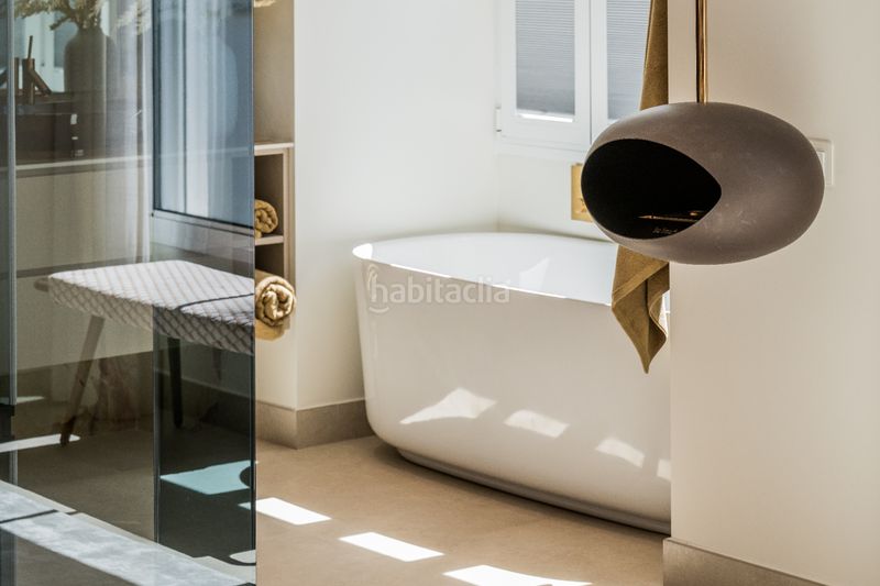 Foto 58adf123-29e8-48a7-9529-820184aeeaaf. Apartament amb xemeneia calefacció aparcament piscina a Marbella