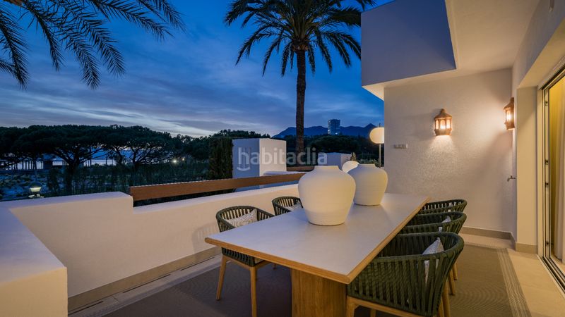 Foto f9115a53-4c47-44e5-8e9f-3e7afe756475. Apartament amb xemeneia calefacció aparcament piscina a Marbella