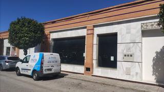 Location Local commercial à San Jose de la Rinconada. Estupendo local diáfano de 600 metros en el corazon de san jose