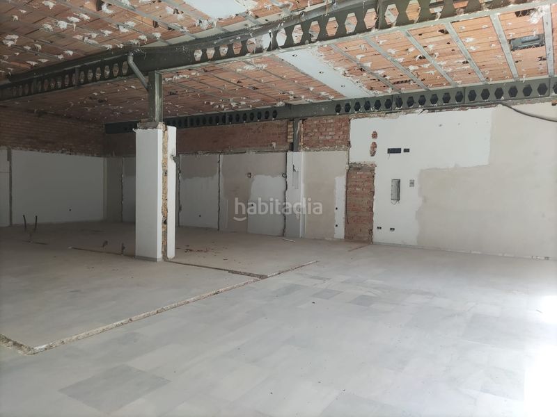 Foto 2d74d2f9-b7c1-46fd-8535-6903b9cce31b. Local comercial a calle miguel delibes 4 a San Jose de la Rinconada
