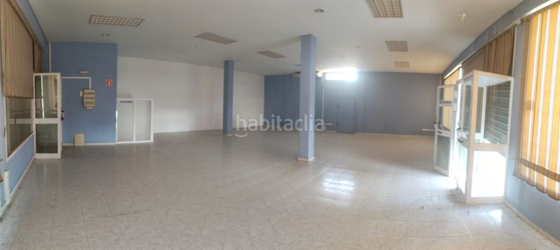 Foto 75c1ab11-b7bb-455f-8d32-eb2a9bfc21fd. Local comercial a calle hermanos pinzón 71 a San Jose de la Rinconada