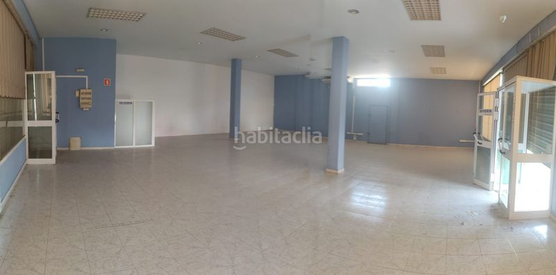 Foto fd1fe32c-fbe1-41a5-bc28-4c8c890f48ce. Local comercial a calle hermanos pinzón 71 a San Jose de la Rinconada