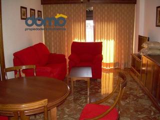 Rent Flat  Camino de ronda. Piso de 3 dormitorios en villarejo