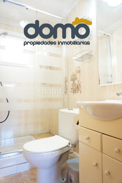 Foto 6703e779-5b07-4391-be08-2930b494a25d. Alquiler piso en calle halcón 4 solo estudiantes vivienda dos dormitorios en Almería