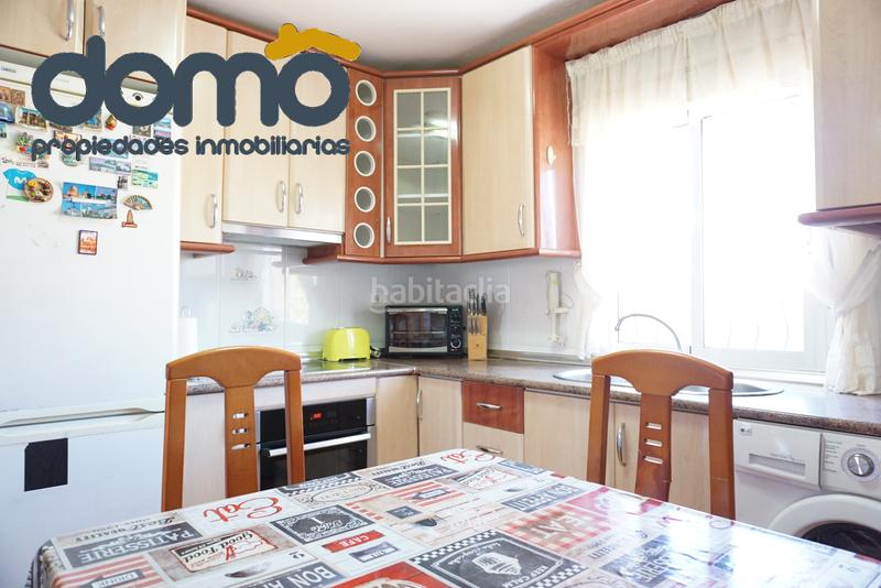 Foto a6aad639-fa48-4c46-b6b1-f7744e10ecc0. Alquiler piso en calle halcón 4 solo estudiantes vivienda dos dormitorios en Almería