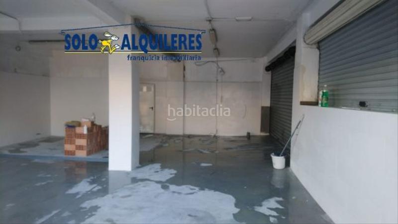 Foto bb52b723-c0e1-4fe2-b807-57e2a2804fb3. Locale commerciale in Barrio de Zaidín Granada