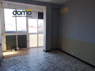 Etagenwohnung in Carrera del mami 58. Piso de tres dormitorios en los molinos