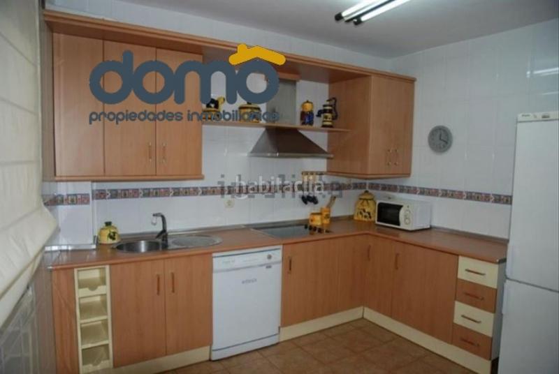 Foto 29b3fffb-fd95-4fa0-8520-5714e7485070. Casa adossada amb piscina a San José Níjar