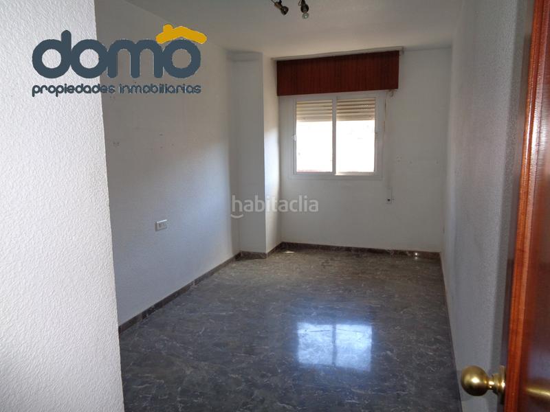 Foto c9fd2c23-5603-41fd-bf08-f0aa46038c0c. Piso en calle generalife 6 piso excepcional en plaza generalife en Almería