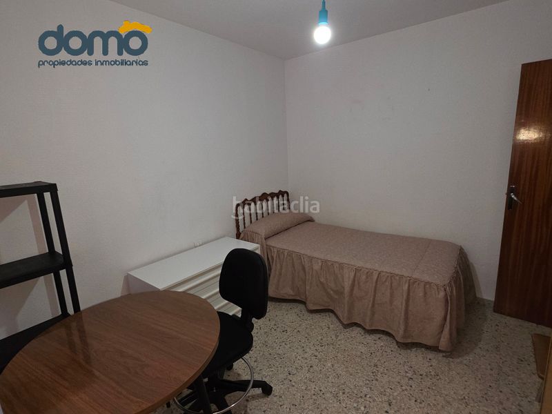 Foto 23d3494b-a697-46ff-be41-fe27b1524399. Rent flat in calle curro cúchares 13 in La Cruz Granada