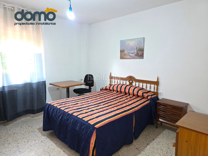 Foto 498cdc08-8b2f-497f-b9be-4c8ec35ddf23. Rent flat in calle curro cúchares 13 in La Cruz Granada
