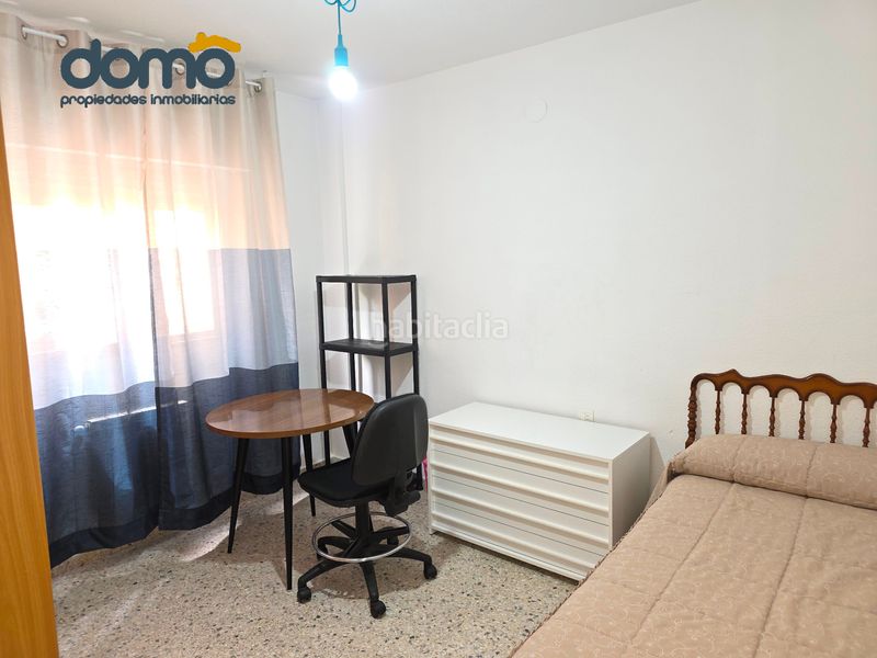 Foto cdc39f85-5177-4bde-b3bc-f9e793b6b3e2. Rent flat in calle curro cúchares 13 in La Cruz Granada