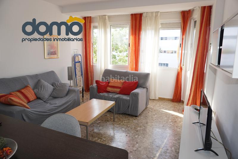 Foto 0492cd79-36b2-45ee-9184-7fd8392ad39d. Alquiler piso en carretera de níjar 26 piso para estudiantes curso escolar junto bola azul-carretera de ronda en Almería