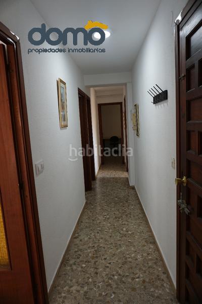 Foto b779b056-5a73-4cba-b1e9-58e2083922ed. Alquiler piso en carretera de níjar 26 piso para estudiantes curso escolar junto bola azul-carretera de ronda en Almería