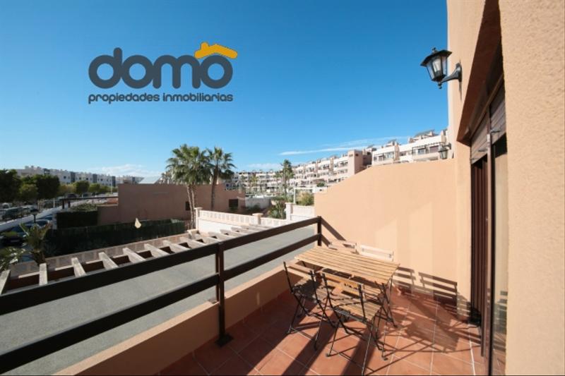 Foto 1a1aed74-4910-4ea1-a48b-c1828a6aaea3. Miete zweistöckige wohnung in El Toyo Almería
