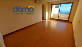 Pis  Calle botavara. Piso en almerimar