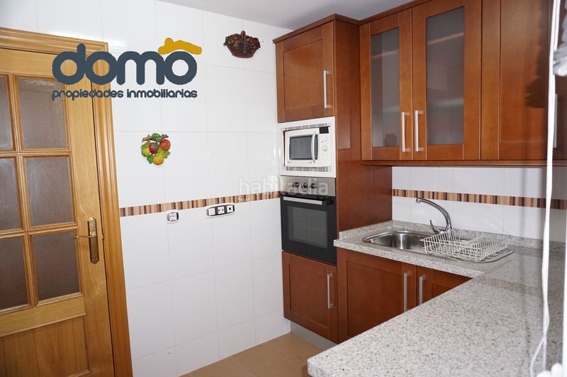 Foto f11c8aab-aca9-491a-a5f2-794b9a8ad7b2. Flat in calle santa ana 27 in Atarfe