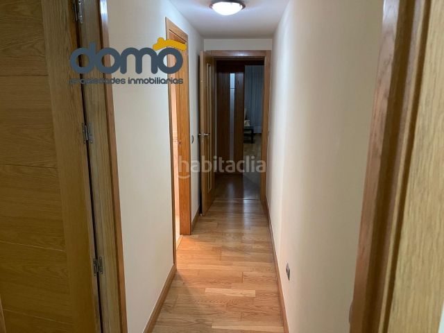 Foto f0b84d0f-5b49-4415-a50b-ab5401e7c216. Pis amb aparcament a Nueva Andalucía Almería