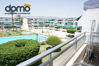 Pis a Camino del encaje 65. Iimpecable piso de diseño con terraza y piscina a 800m del mar e
