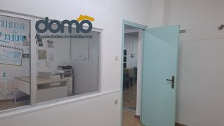 Local Comercial en Calle Mirador de la Sierra