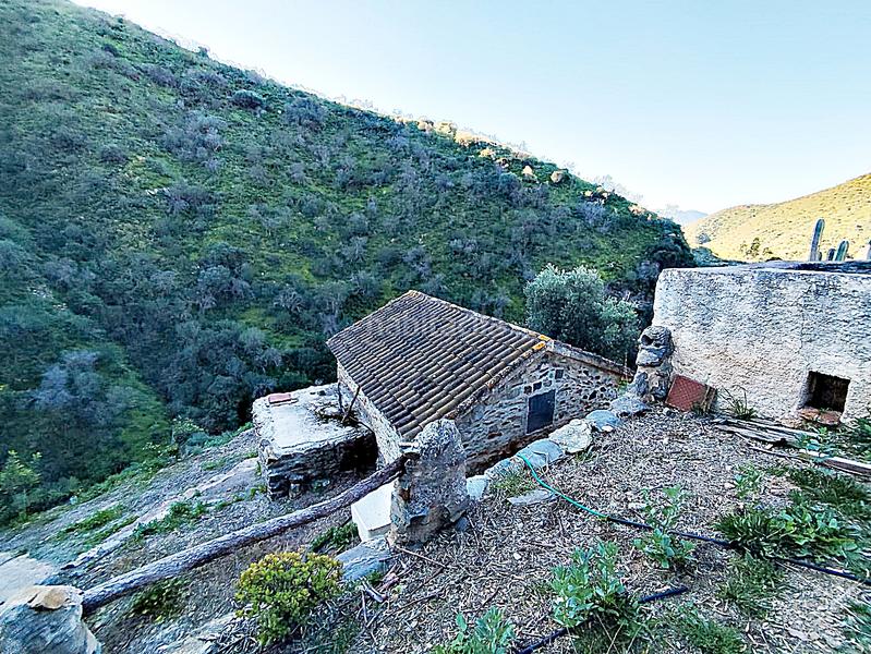 Foto 57151f95-e840-43ac-af58-dad0b2072e0b. Casale in n/a in Pizarra