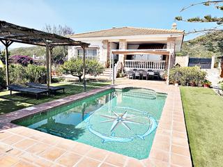Masia  Diseminado poligono 13. **finca rústica en cártama: tu oasis privado a solo 10 minutos d