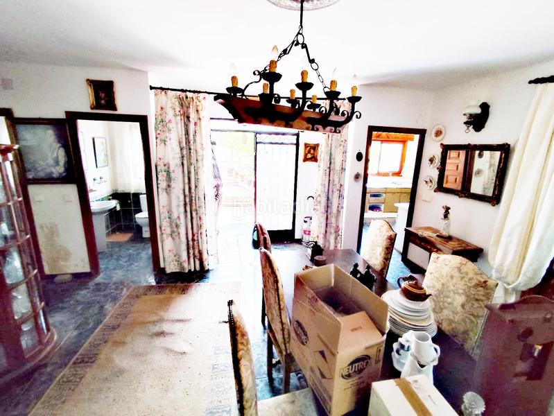 Foto 680d49e6-9166-4b76-9f4f-8b0fd527179f. Chalet mit kamin parking in Chaparil - Torrecilla - Punta Lara Nerja