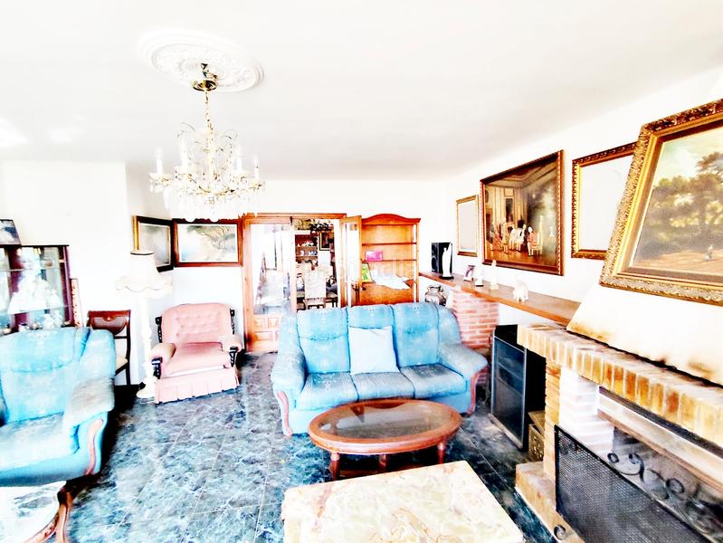 Foto bf065f3a-feae-4234-ba25-24f05a41a092. Chalet mit kamin parking in Chaparil - Torrecilla - Punta Lara Nerja