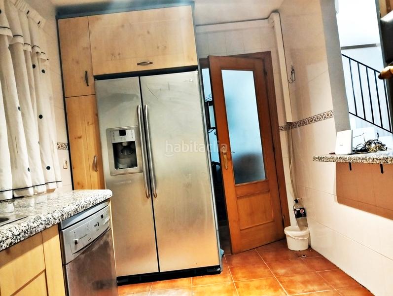 Foto 76c38ee6-636d-45e9-a8f0-4569c0285066. Casa a schiera con camino parcheggio piscina in Cártama