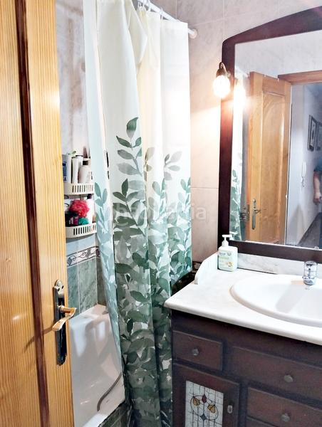 Foto dc95ef43-392b-4f57-9ada-a006ee4deaf9. Casa a schiera con camino parcheggio piscina in Cártama