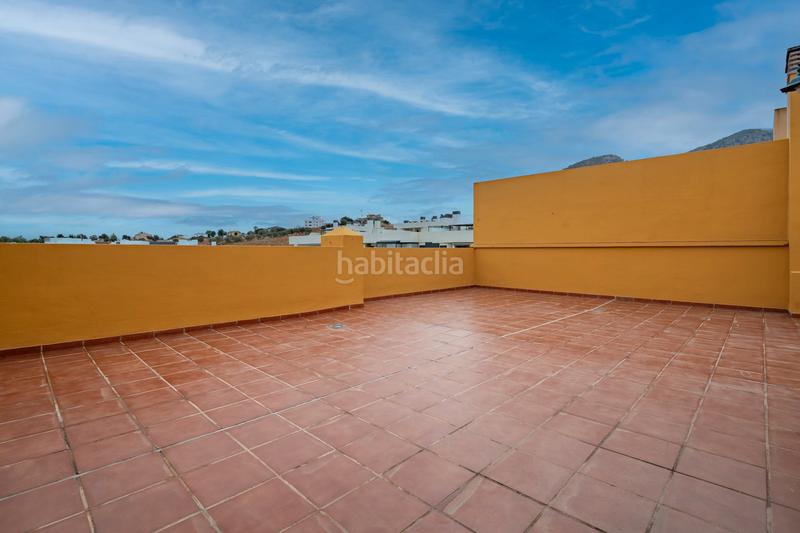 Foto d64b1de5-b92d-410a-a48b-ed3bad2277bb. Penthouse with parking pool in Cártama