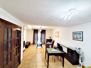 Casa adossada a Cártama pueblo