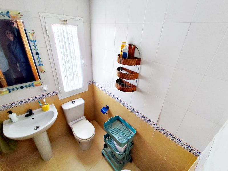 Foto d59ca30d-da2e-4b81-89de-ba784219a66c. Casa aparellada amb xemeneia calefacció aparcament piscina a Cártama