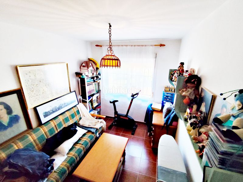 Foto ff7609ea-ee6e-4f8e-badd-2e06ddaaf523. Casa aparellada amb xemeneia calefacció aparcament piscina a Cártama