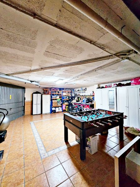 Foto e559d2e8-bbb3-4f01-b387-a12458d6402d. Casa adossada amb xemeneia aparcament a estación de Cártama Cártama