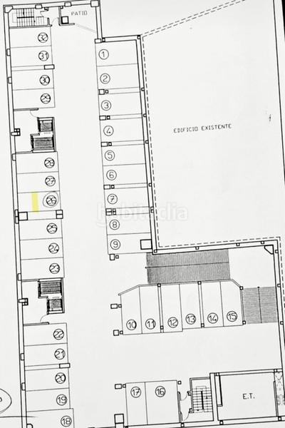 Foto f909e2e5-e224-4fa3-b023-e2923e4fe656. Aparcament cotxe a La Verneda - La Pau Barcelona