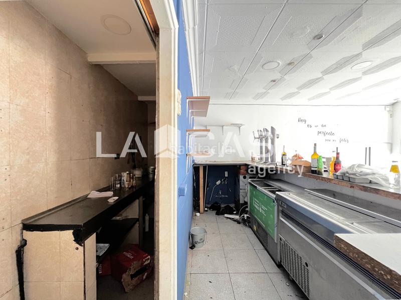 Foto 417d3c6f-1b31-43b8-9e6f-6b7bf6d5afdd. Lloguer local comercial a La Verneda - La Pau Barcelona