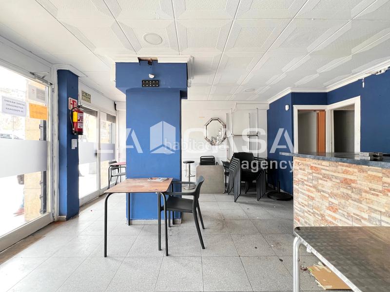 Foto 9514bbaa-6c8f-41b5-b535-bee222bed0c2. Lloguer local comercial a La Verneda - La Pau Barcelona