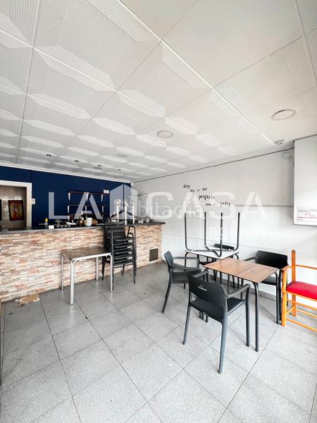 Foto 2008d022-cc55-4022-a464-dfc3f12eb33f. Location local commercial dans La Verneda - La Pau Barcelona