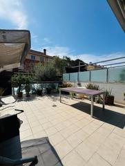 Maison jumelée à Granvia LH. Casa adosada de 4 plantas con ascensor  lista para entrar a vivi