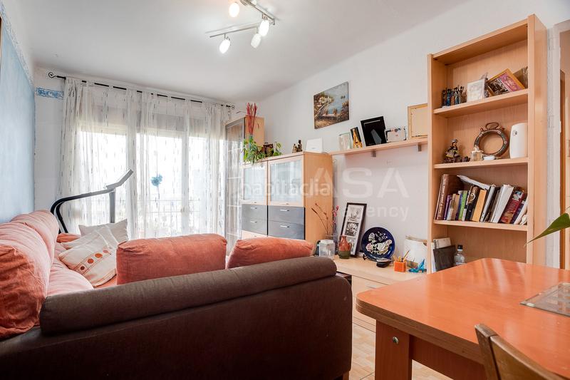 Foto 0d798863-a4b8-4536-8981-33fd7a117f4b. Appartement dans El Besòs Sant Adrià de Besòs