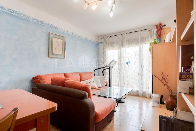 Foto 6ffe61d0-cfb9-4eda-8583-f1c055d2ac3d. Appartement dans El Besòs Sant Adrià de Besòs