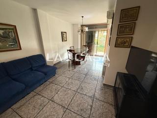 Maison jumelée à Can bassa. Chalet adosado en granollers
