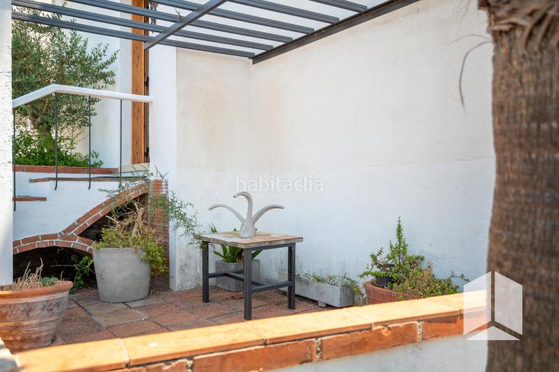 Foto 4844f4e2-7378-4380-b152-5edabdfa41fc. Casa oportunidad unica. casa unifamiliar con piscina en parcela de 275 m2!!! en Viladecans
