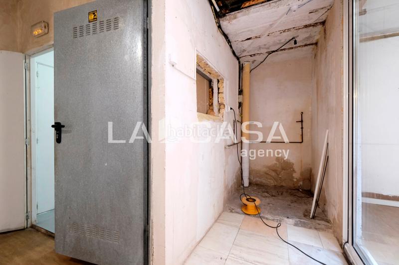 Foto 663fb17d-c2ca-4091-891a-0c94b53466c3. Local commercial dans Vilapicina - Torre Llobeta Barcelona